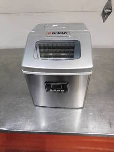 lot 10300 image: EUHOMY ICE MACHINE