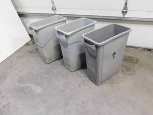 lot 10333 image: 3 SLIM-JIM TRASH CANS