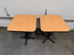 lot 10337 image: FORMICA TABLETOP