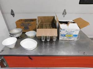 lot 10349 image: MISCELLANEOUS ITEMS