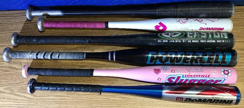 lot 3349 image: 6 Kids Softball - Baseball Bats Louisville Slugger, DeMarini, Easton, Powercell, Louisville Slugger & DeMarini