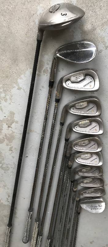 lot 3334 image: Left Handed Golf Club Set Oxygen Series 6
