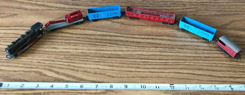 lot 3392 image: Train Set Old Lone Star Locos Made In England (Lot of 6)
