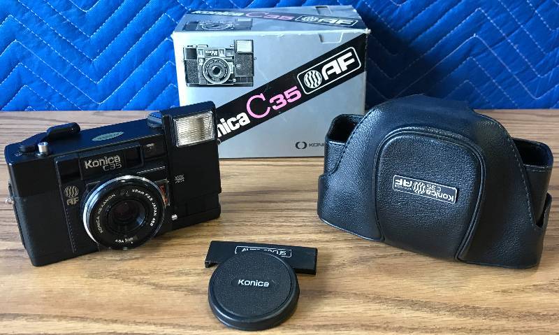 lot 3407 image: Konica C35 AF 35mm Autofocus Film Camera - Hexanon 38mm F2.8 Lens