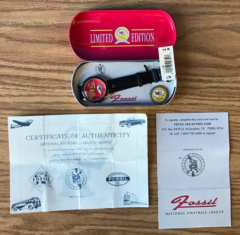 lot 3329 image: Kansas City Chiefs Fossil Vintage Watch Set, New unworn, working Water Resistant GO KC