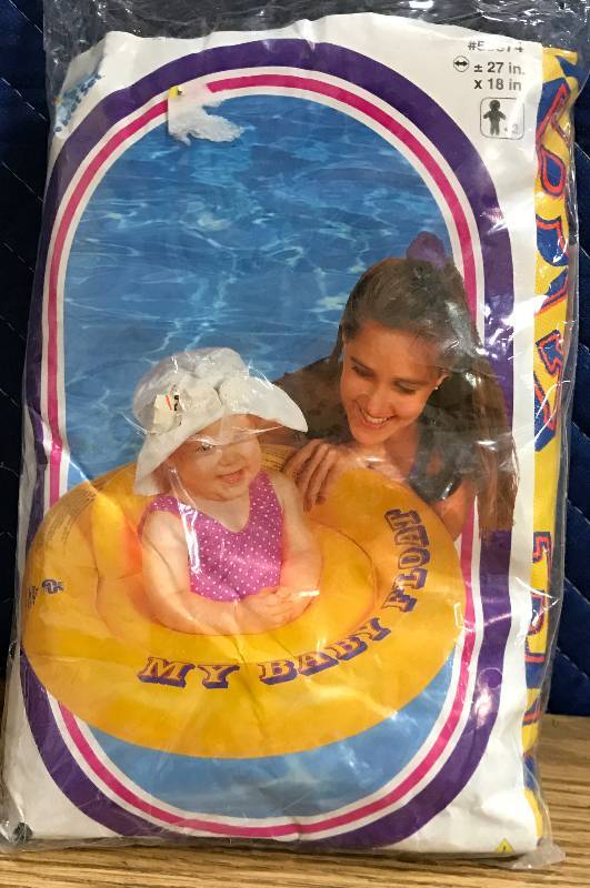 lot 3434 image: My Baby Float - Flotation Toy