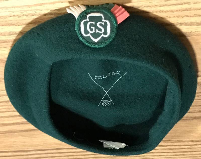 lot 3449 image: 100% Wool Girl Scout Cap VINTAGE Made in FRANCE - Size Med.