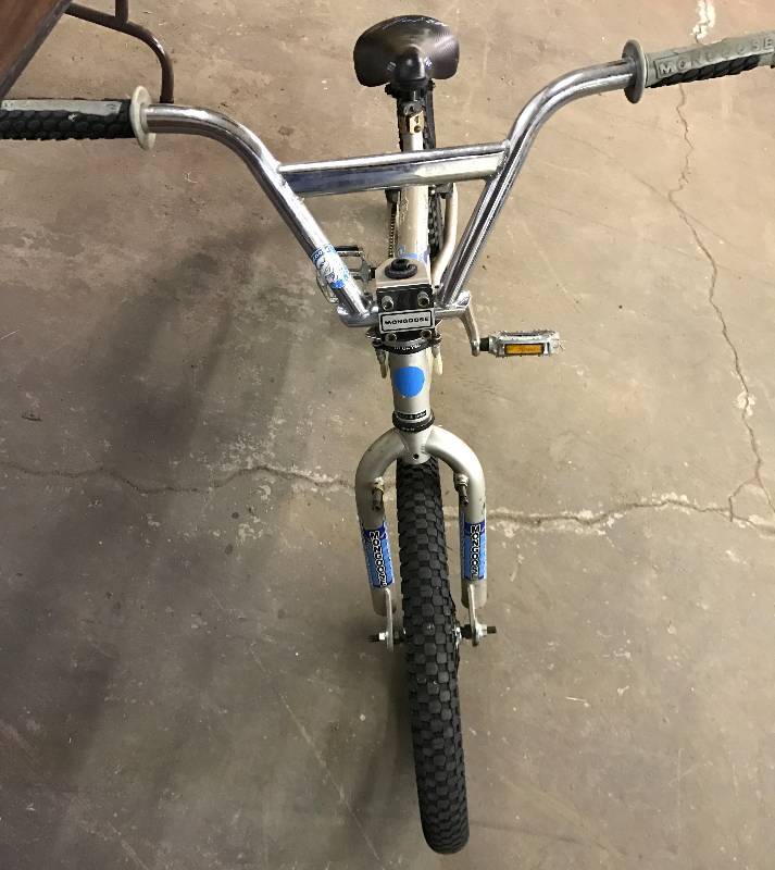 lot 3113 image: Mongoose Competition Series Racing 20 Bicycle with foot pegs