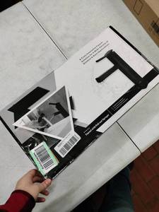 lot 75207 image: Homelody Faucet With Pull Out Handle - Matte Black
