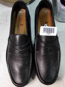 lot 27413 image: Martin Dingman Mens 8.5 Shoes