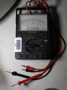 lot 27423 image: Voltmeter