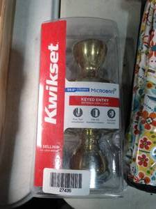 lot 27436 image: Kwikset Door Knob