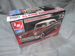 lot 27496 image: AMT ERTL 1957 Chevy Model Car  New