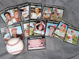 lot 27499 image: Singed Baseball w Cards