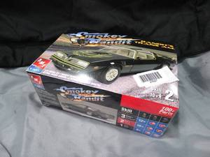 lot 27627 image: Smokey and the Bandit ERTL Model - New