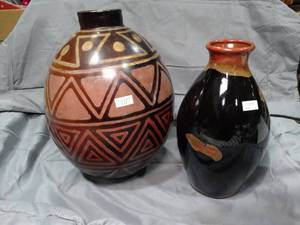 lot 27638 image: Unique Decorative Vessels
