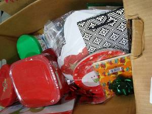 lot 27652 image: Box of Holiday Items