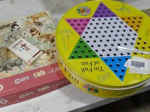 lot 27702 image: Kids Games and Puzzle