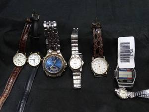 lot 27726 image: Lot of Mens & Womens & They - Watches
