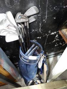 lot 27764 image: Golf Bag and Clubs