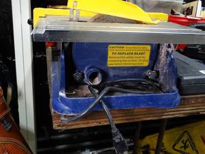lot 27769 image: 7 Wet Tile Saw
