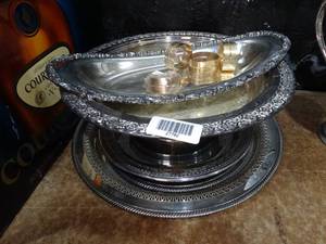 lot 27782 image: Lot of Plated Items