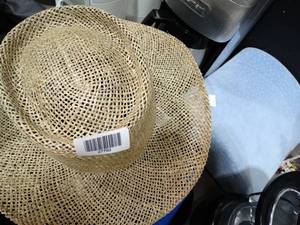 lot 27793 image: Straw Hat and Pillow