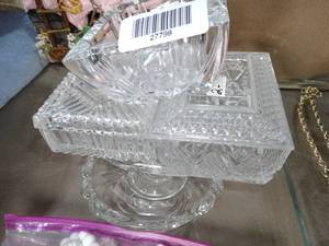 lot 27798 image: Pressed  Cut Glass Decor