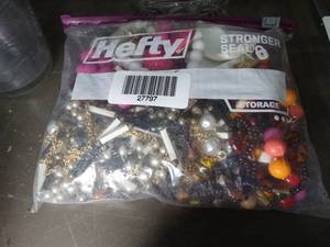 lot 27797 image: Unsearched Bag of Jewelry