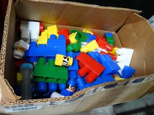 lot 27838 image: Box of Large Building Blocks
