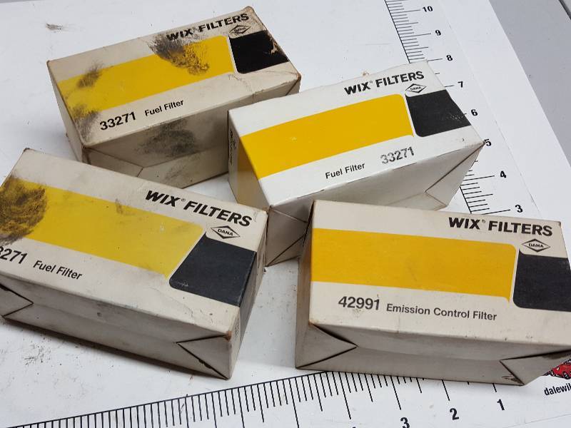 lot 7620 image: 4 new Wix brand filters 1 for the air cleaner and the other 3 are inline filter replacement cartridges