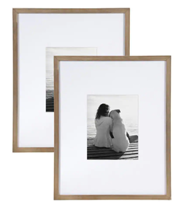 lot 1220 image: Gallery 2pk Rustic Wood Frames