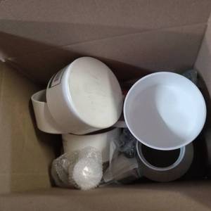 lot 1399 image: Small Box Miscellaneous Plumbing Items