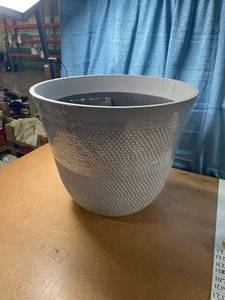 lot 1208 image: Southern Patio Plant Cover Grey 22.250x19 in