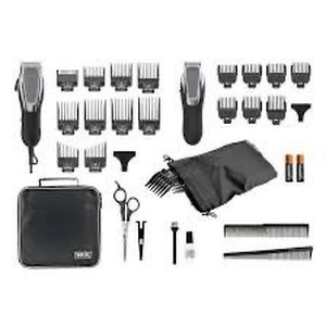 lot 6203 image: Wahl Deluxe Haircutting Kit