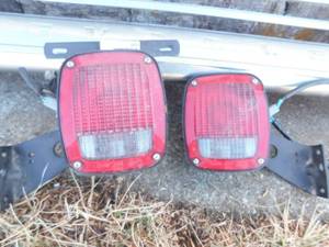 lot 6911 image: Trailer Lights wMounts