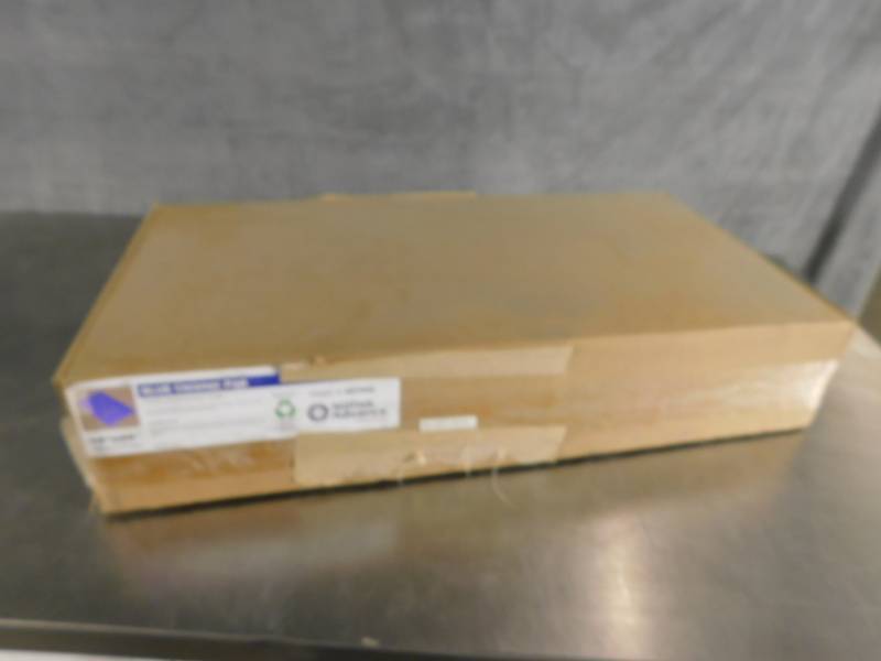 lot 7179 image: Lot of 14 x 28 Blue Cleaner Pads