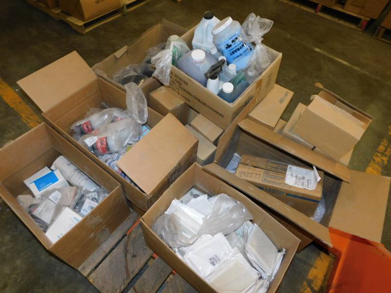 lot 6845 image: Very Large Lot of Mic Items Untested Inspect