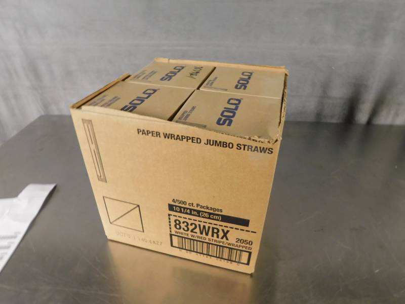 lot 6888 image: Lot of Paper Wrapped Jumbo Straws