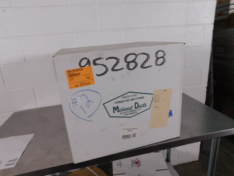 lot 6715 image: Case of 12 Midwest Ducts P13 4x12-6 Angle Boots