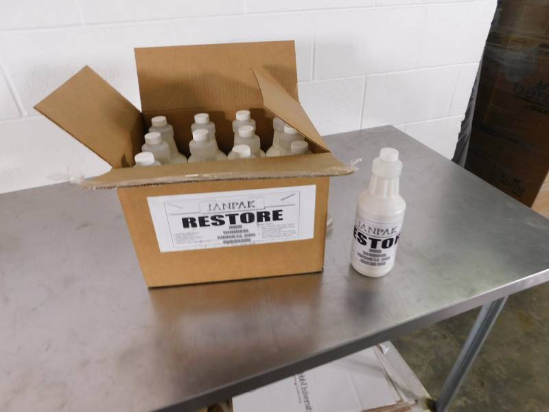 lot 6718 image: Case of Janpak Restore Motor Tire Interior Dressing