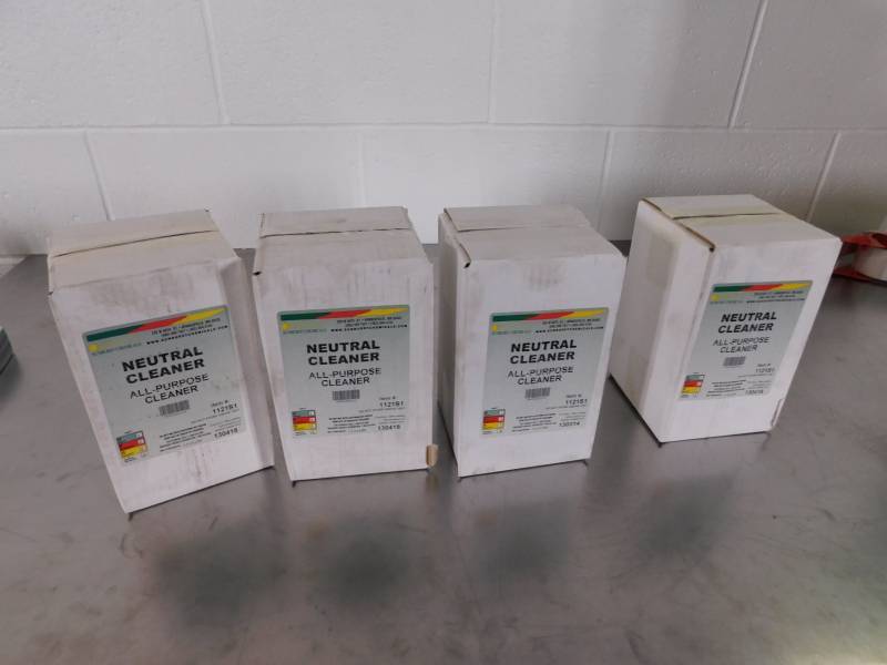 lot 6788 image: Lot 4 of Sunburts Chemicals All Purpose Neutral Cleaner