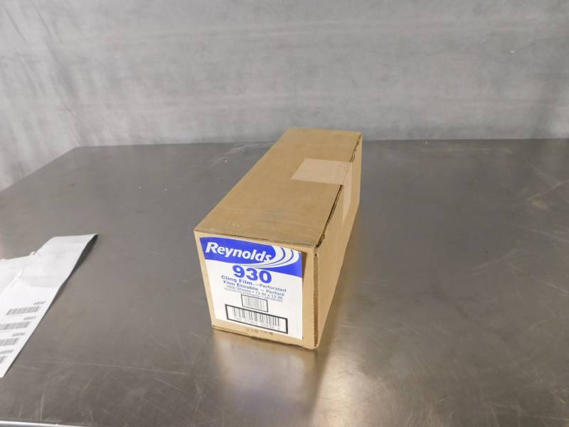 lot 6890 image: Roll of Reynolds Cling Film