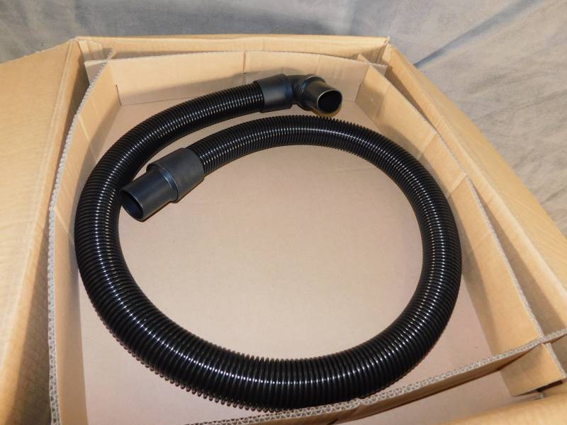 lot 7141 image: Lot of Floorcare North America Hose Assemblys