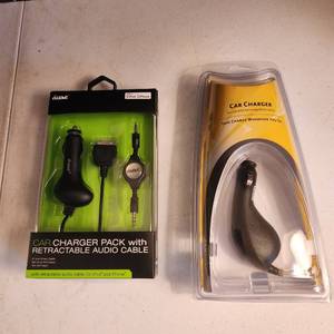 lot 1031 image: Car chargers still in pkg