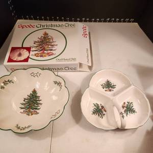 lot 1073 image: Spode Christmas tree oval fluted dish and Nikko 3 section tray