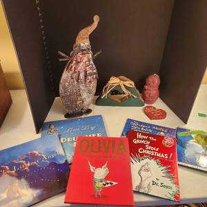 lot 1087 image: Christmas childrens hardback books and decor