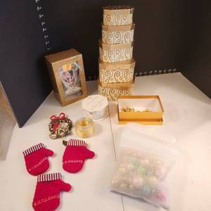 lot 1092 image: Mini ornaments, ribbon and boxes