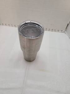lot 1158 image: Yeti tumbler