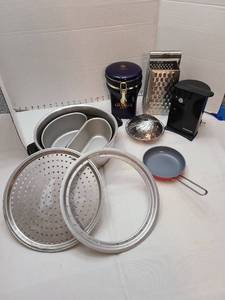 lot 1178 image: Rowenta electric canopener, cheese grater, steamer, cookware